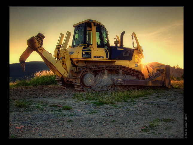 Komatsu D65EX