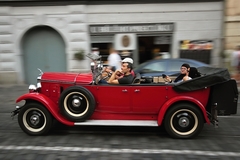 v Praze blaze ale draze