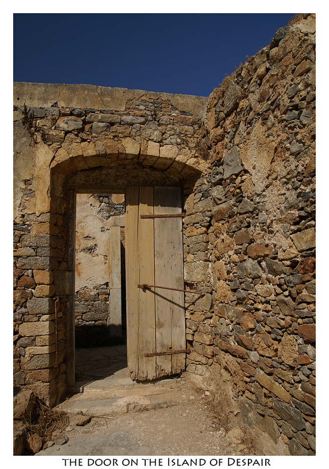 The door on the island of despai