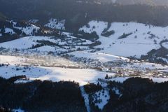 dedinka v kopcoch