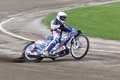 Full gas do zatáčky