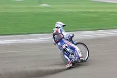 Full gas v zatáčke