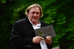 GÉRARD DEPARDIEU