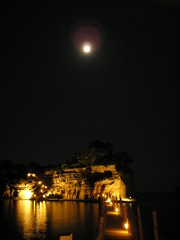 NOCNY OSTROV
