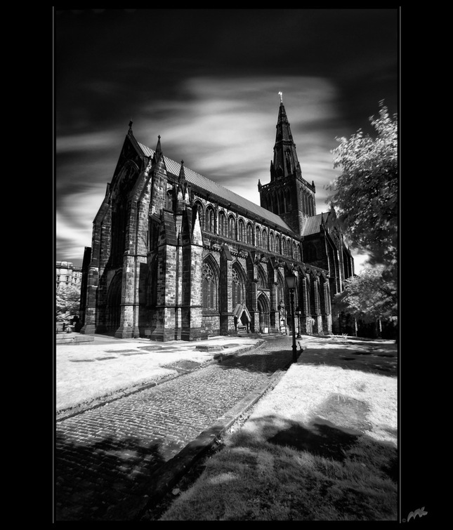 IR - The Glasgow Cathedral 