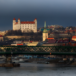 Bratislava a svetlo