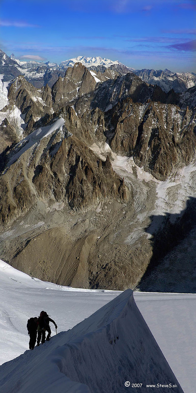Okolie Mont Blancu z Aquile de M
