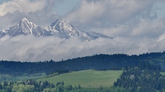 Tatry zo Starej Ľubovne.