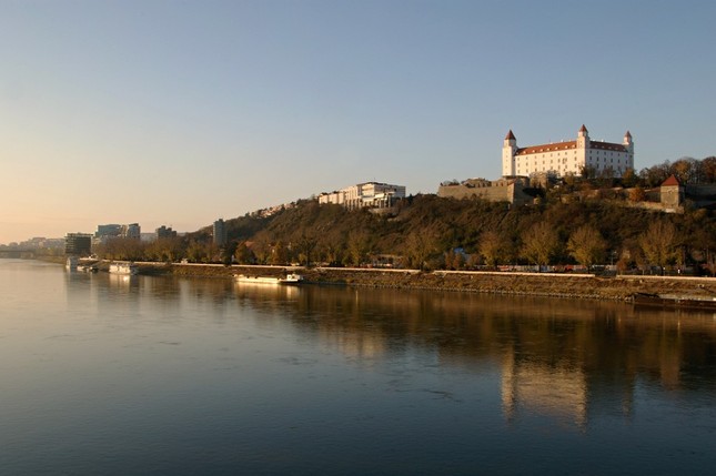 Hrad a Dunaj