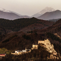Oravský hrad s Rozsutcom a Stohom