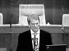 ...o novom válove...