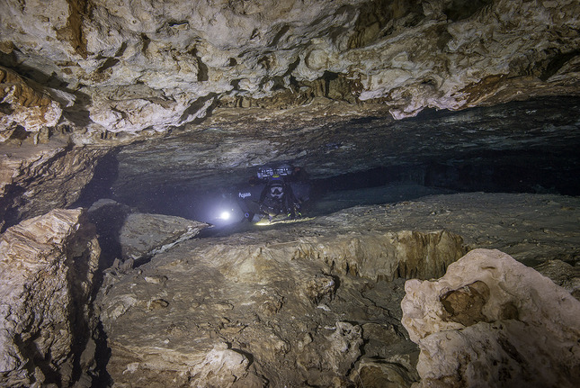 Minotauro cave IV.