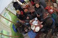 V čajovni [3]