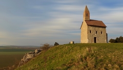 Na kopčeku stála..