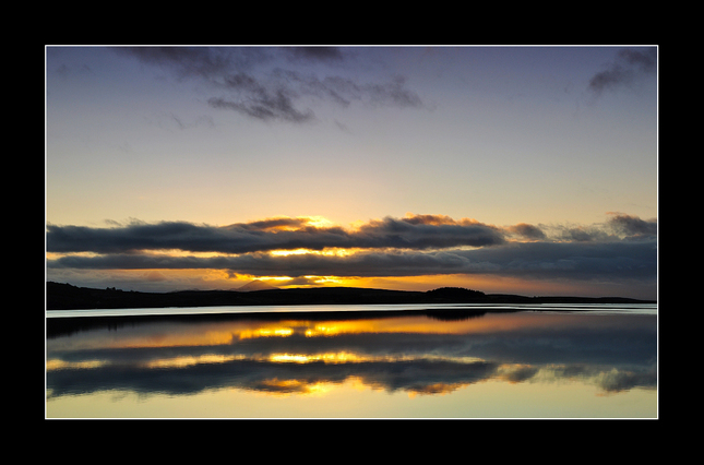 Beltra Lough V-zapad slnka nad C