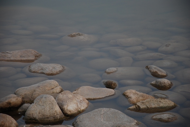 kamene vo vode