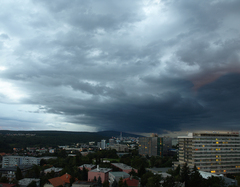 Ide búúúrka ...