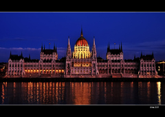 Parlament pri zotmení