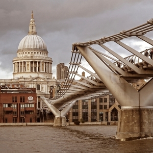 Millenium Bridge