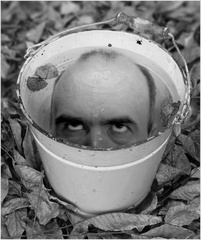 po hádke (v záhrade)