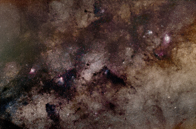 Messierove objekty M8, M16, ...