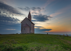 Západ pri kostolíku