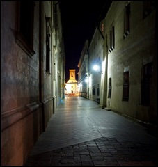 Ulica tichá, ulica pustá ...