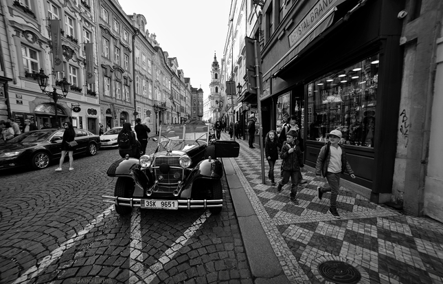 v Pražských uliciach