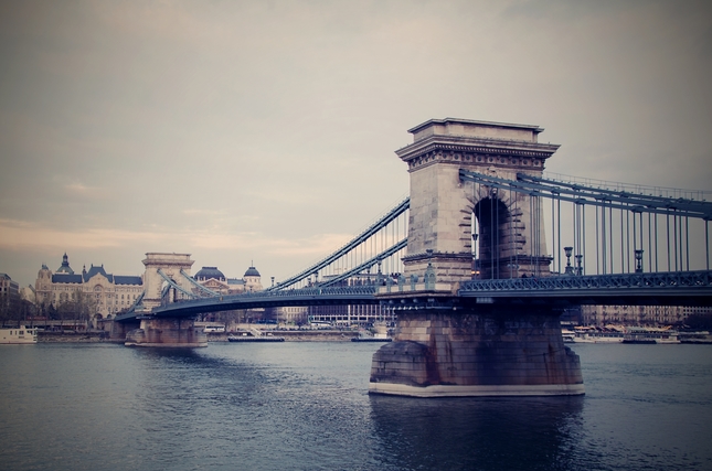 Historický most v Budapešti