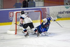 Gólová.