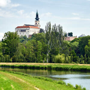 Nitra