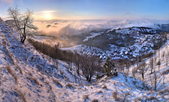 Svítání nad Vršatckým podhradím