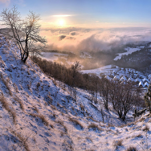 Svítání nad Vršatckým podhradím