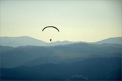 o samote a priestore