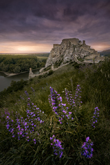 hrad Devin