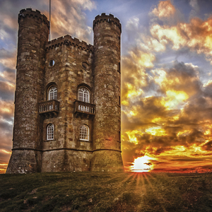 Dobru noc Broadway Tower