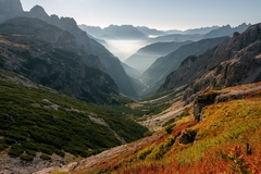 Ranní mlha v Dolomitech