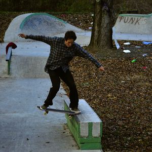 Nose slide