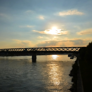 Západ slnka nad Dunajom