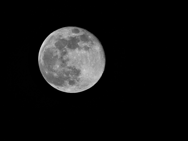moon 2020.04.08 20 56