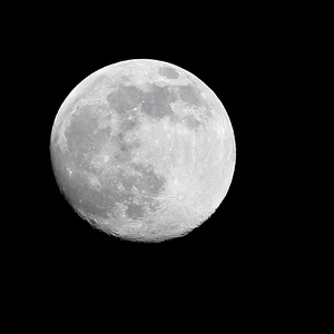 moon 2021.04.25 20:54