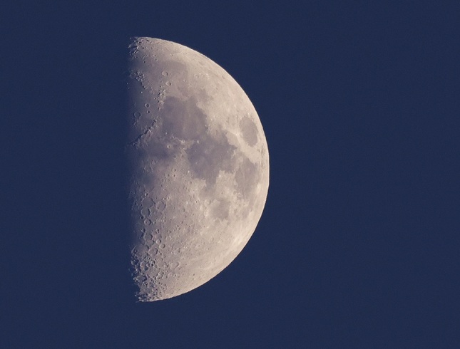 moon 2024.11.09. 17:20