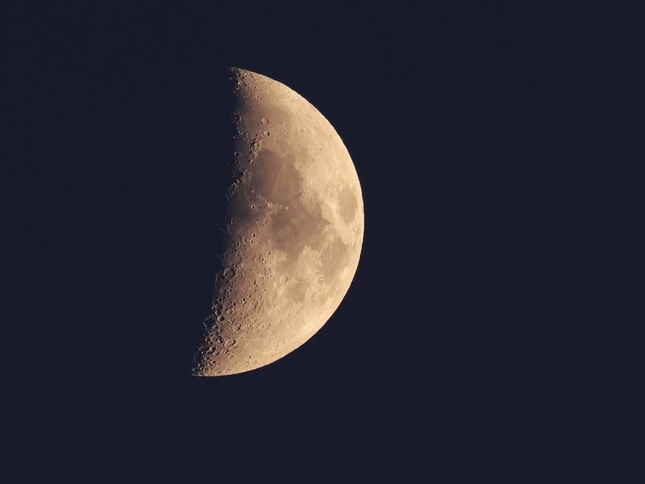 moon 2024.09.10 19:23