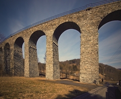 Železniční viadukt