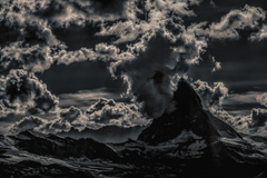 Dramatic-horn