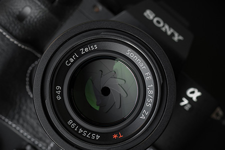Carl Zeiss Sonnar T* FE 55 mm F1.8 ZA