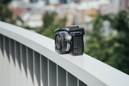 Canon EOS R8 Mark II prináša istotu a stabilitu plnoformátového snímača v kompaktnom tele ideálnom na cestovanie