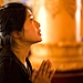 022 DSC_0620.jpg Myanmar, Rangoon. Tichá modlitba k Buddhovi..jpg