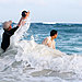 funny-crazy-wedding-photographers-behind-the-scenes-45-5774e319bbb66__700.jpg
