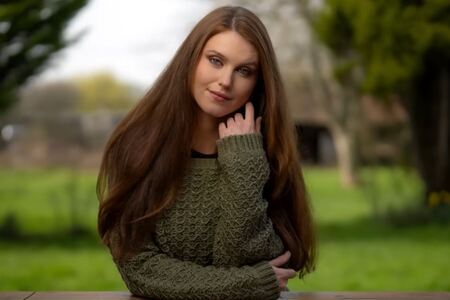 Better Outdoor Portraits with One Flash | Take & Make Great Phot